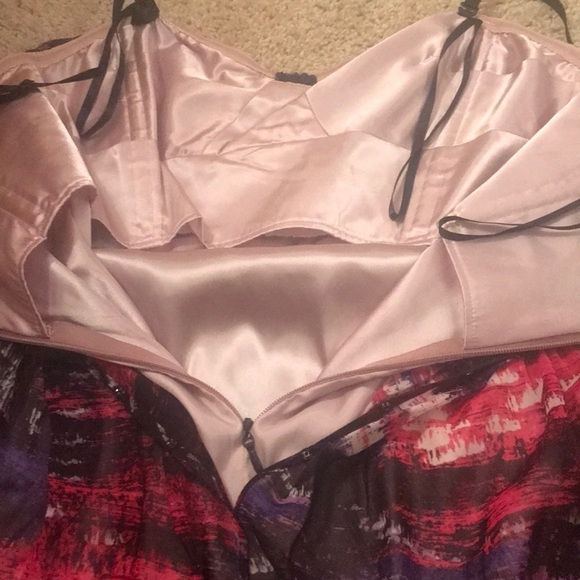 BCBG Max Azria Azaeleacom Cocktail Dress size 10 (fits like 6) - Picture 11 of 12